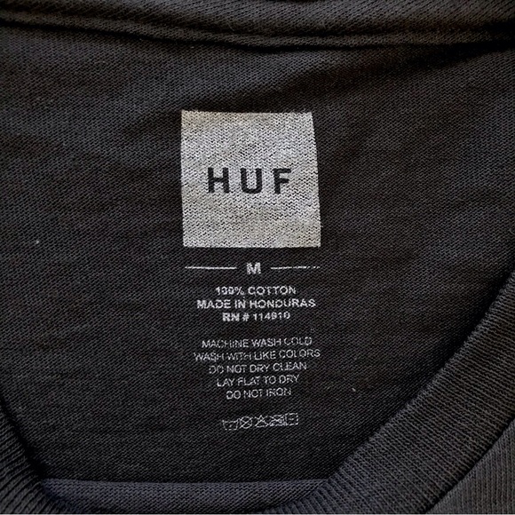Huf // NWOT Men’s World Domination Long-sleeve Shirt - Picture 3 of 5